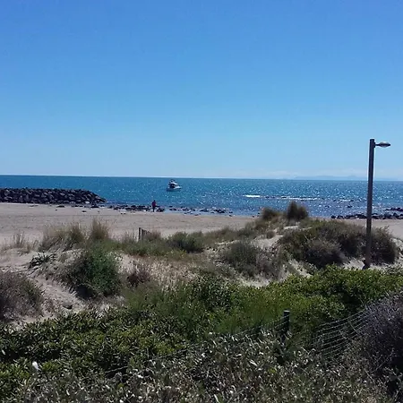 3 Pieces Avec Grande Terrasse Vue Rochelongue Cap D'agde