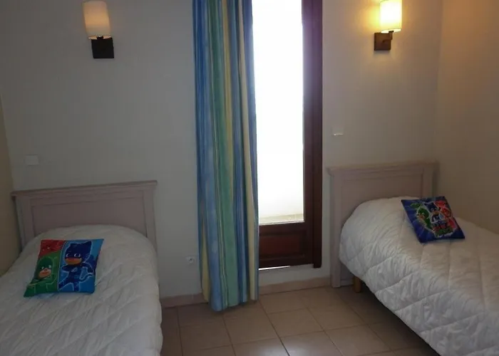 3 Pieces Avec Grande Terrasse Vue Rochelongue Cap D'agde