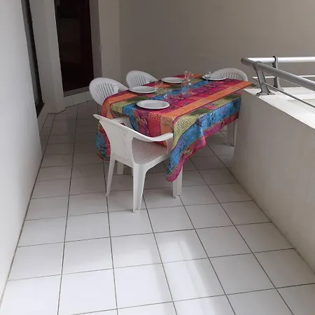 Appartement 3 Pièces Avec Grande Terrasse Vue Rochelongue Cap D'agde *